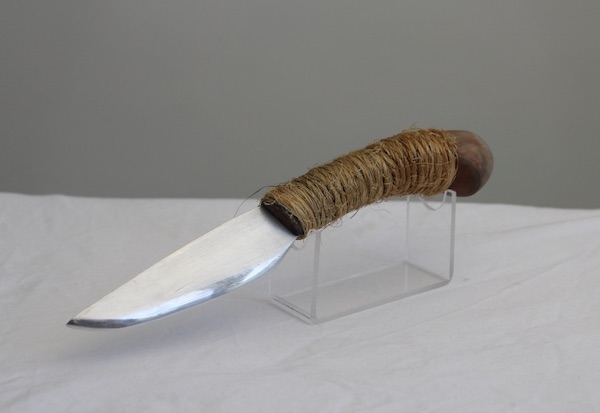 Front view of finished knife